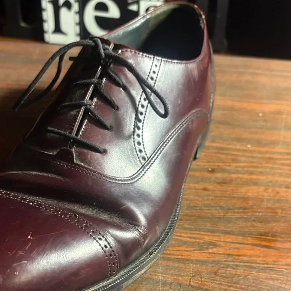 Bostonian Dark Burgundy Men's Oxfords - Picture 7 of 11